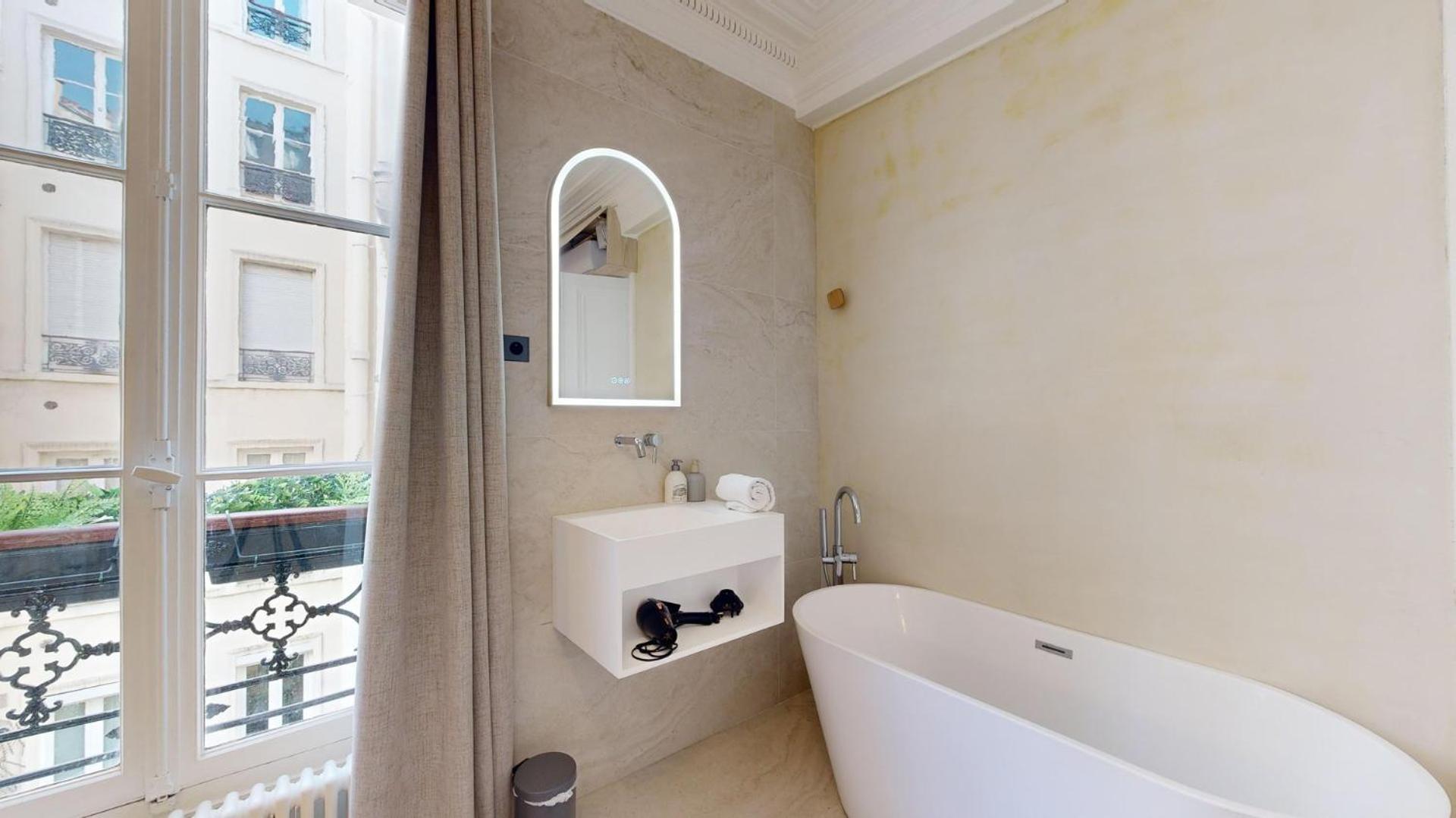 358 Suite Madeleine - Superbe Appartement A Paris Eksteriør billede